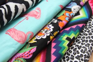 25-gramos-Crude-fabrics-inside